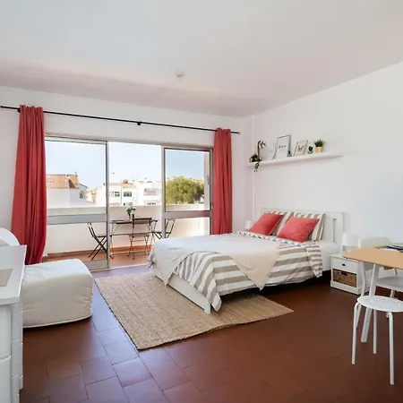 Silchoro - Estudio Remodelado Com Ac E Piscina *