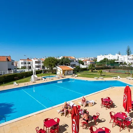 Silchoro - Estudio Remodelado Com Ac E Piscina Albufeira